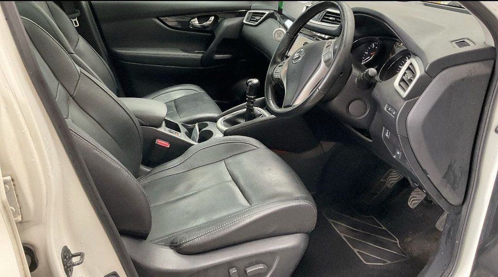 Used Nissan Qashqai 2015 for sale - 78200467: Photo 3