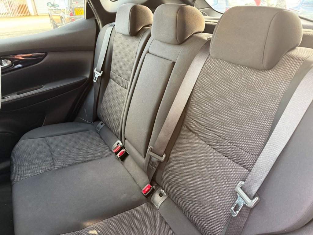 Used Nissan Qashqai 2016 for sale - 76323464: Photo 9