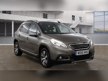 Used Peugeot 2008 2015 for sale - 77263436: Photo