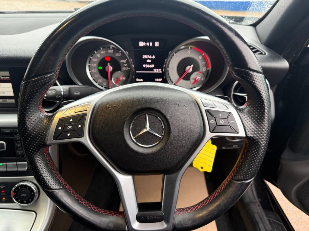 Used Mercedes-Benz SLK 2013 for sale - 76547193: Photo 16