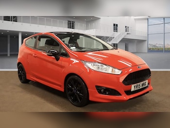 Used Ford Fiesta 2015 for sale - 76923814: Photo