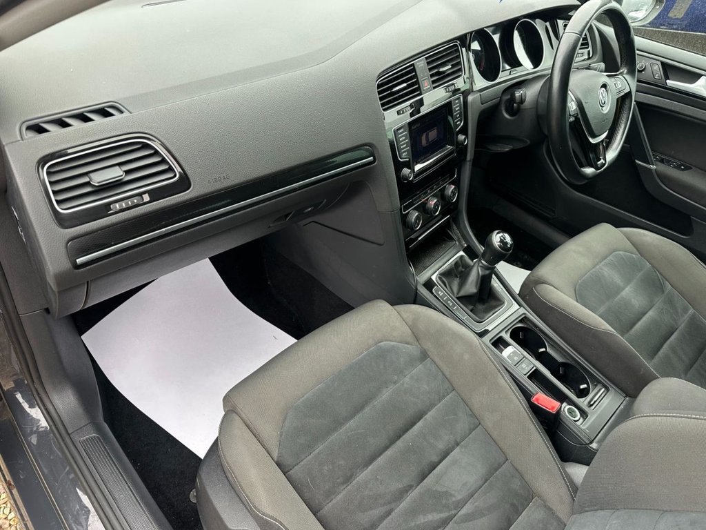 Used Volkswagen Golf 2014 for sale - 77805870: Photo 11