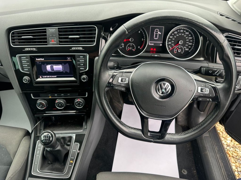 Used Volkswagen Golf 2014 for sale - 77805870: Photo 12