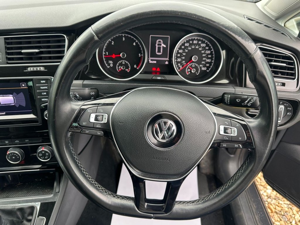 Used Volkswagen Golf 2014 for sale - 77805870: Photo 14