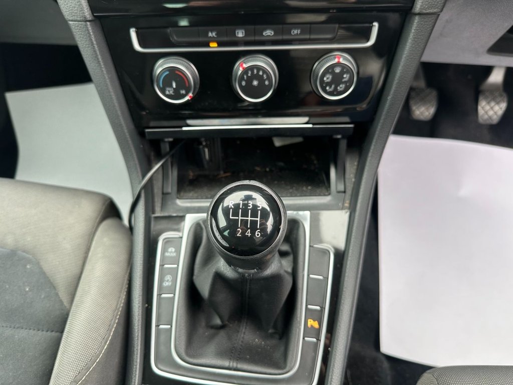 Used Volkswagen Golf 2014 for sale - 77805870: Photo 16