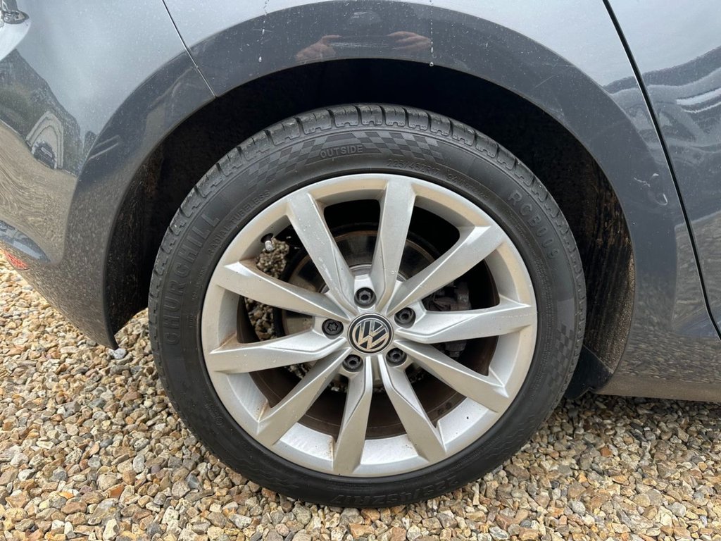 Used Volkswagen Golf 2014 for sale - 77805870: Photo 27