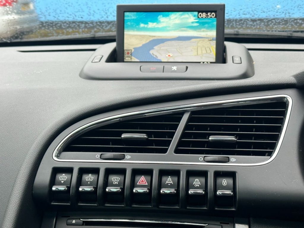 Used Peugeot 3008 2012 for sale - 77275898: Photo 16