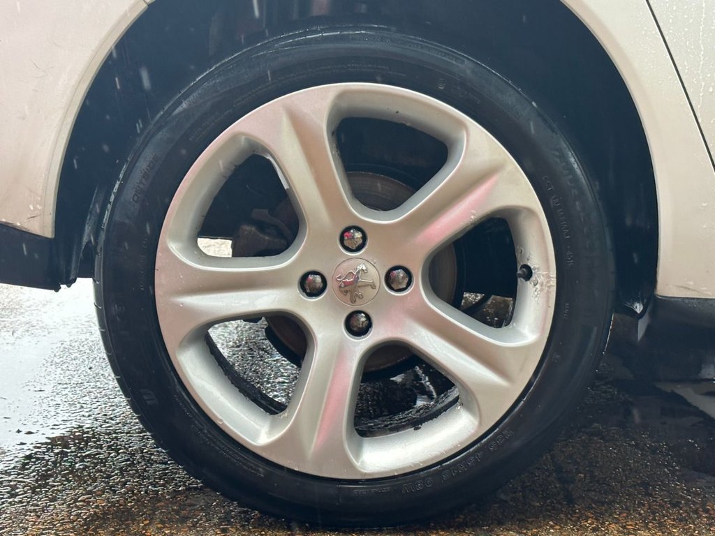 Used Peugeot 3008 2012 for sale - 77275898: Photo 27