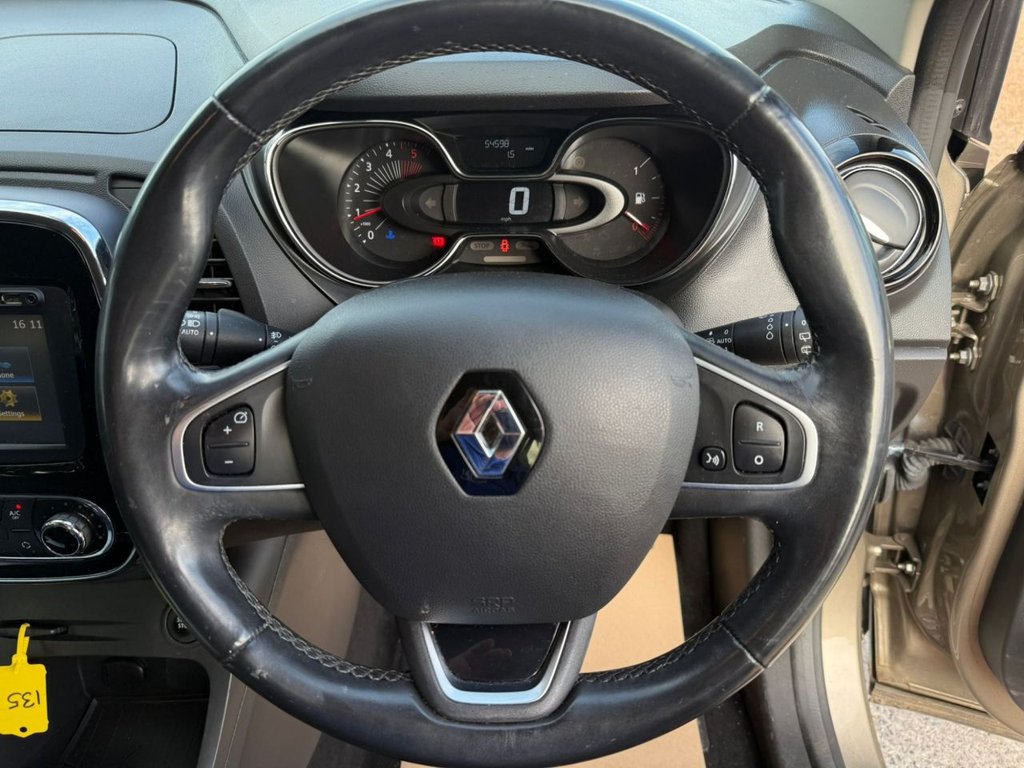 Used Renault Captur 2016 for sale - 76068493: Photo 12