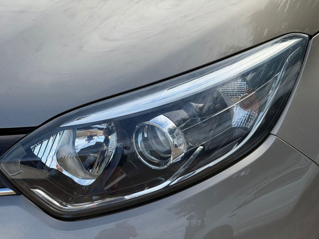 Used Renault Captur 2016 for sale - 76068493: Photo 20