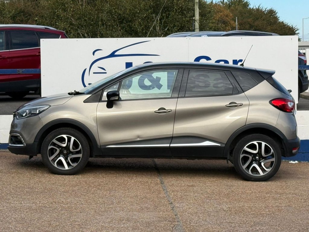 Used Renault Captur 2016 for sale - 76068493: Photo 4