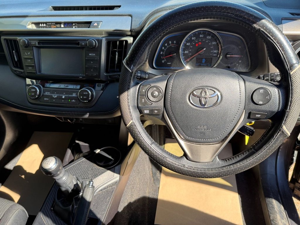Used Toyota RAV4 2015 for sale - 75947510: Photo 13