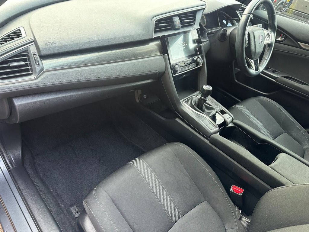 Used Honda Civic 2018 for sale - 77227109: Photo 12