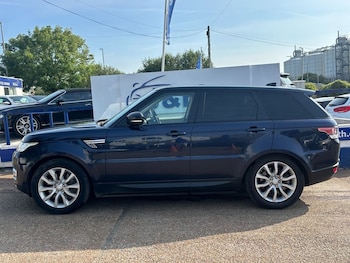 Used Land Rover Range Rover Sport 2017 for sale - 79245015: Photo