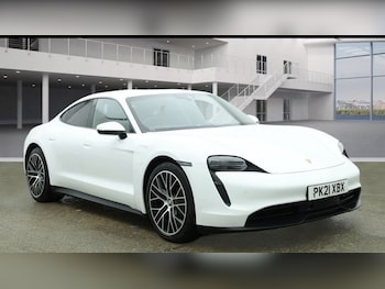 Used Porsche Taycan 2021 for sale - 77835332: Photo