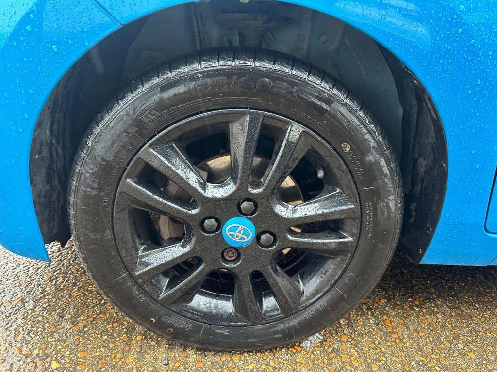 Used Toyota AYGO 2015 for sale - 77092172: Photo 28