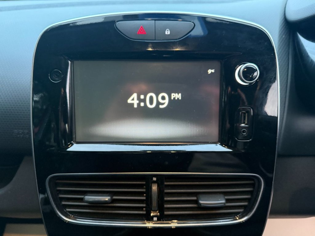 Used Renault Clio 2016 for sale - 76798054: Photo 16