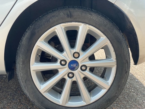 Used Ford Fiesta 2015 for sale - 74783946: Photo 27