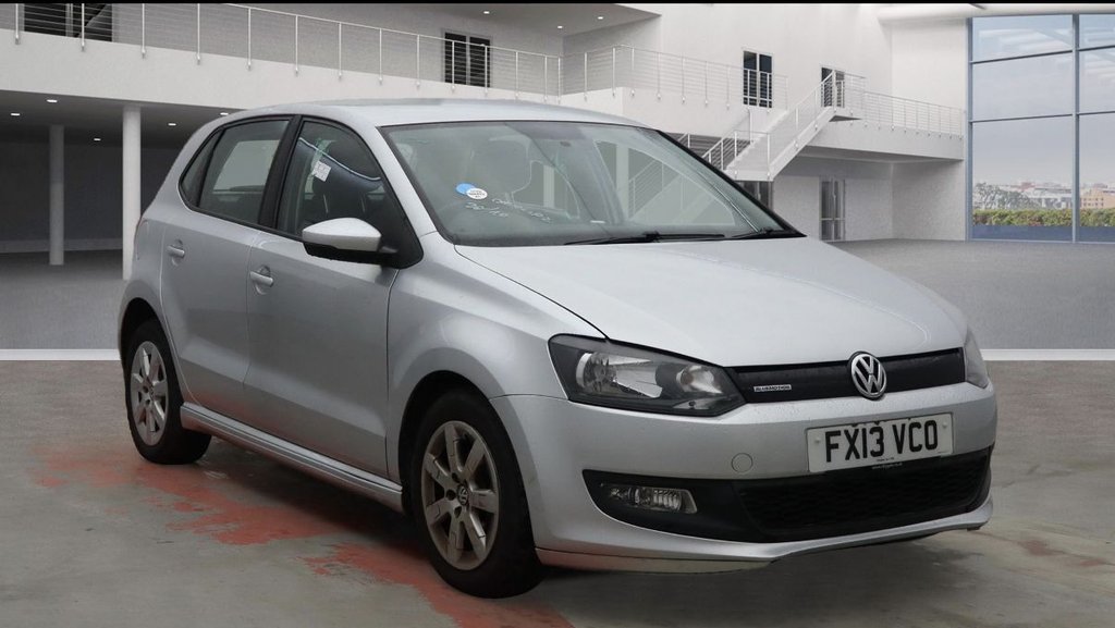Used Volkswagen Polo 2013 for sale - 76345468: Photo 1