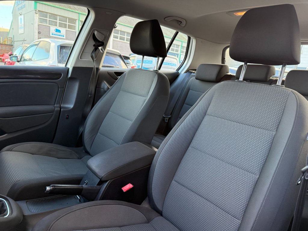 Used Volkswagen Golf 2012 for sale - 76520647: Photo 8