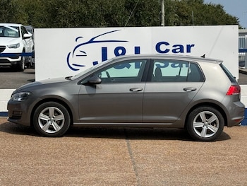 Used Volkswagen Golf 2016 for sale - 75473785: Photo