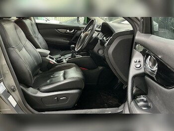 Used Nissan Qashqai 2014 for sale - 77953059: Photo