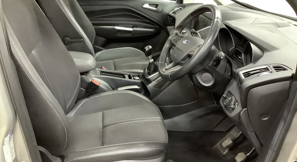 Used Ford C-Max 2016 for sale - 77703990: Photo 3