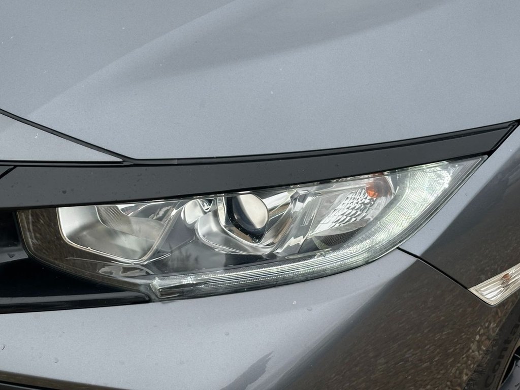 Used Honda Civic 2018 for sale - 77227069: Photo 20