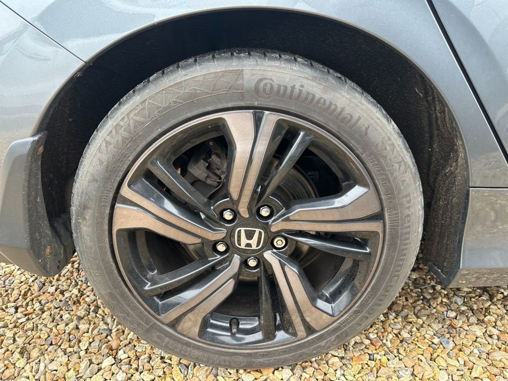 Used Honda Civic 2018 for sale - 77227069: Photo 27