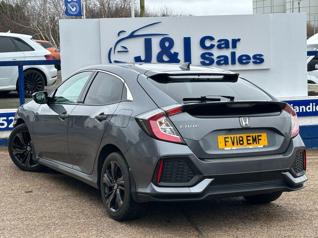 Used Honda Civic 2018 for sale - 77227069: Photo 7