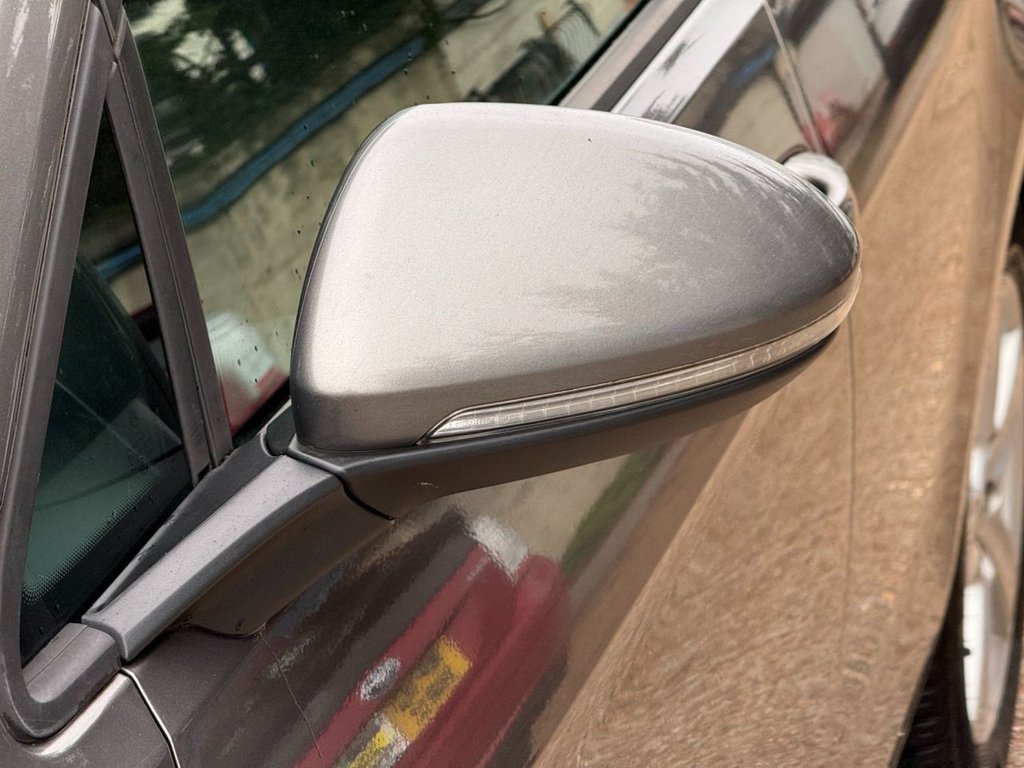 Used Volkswagen Golf 2015 for sale - 76210293: Photo 21