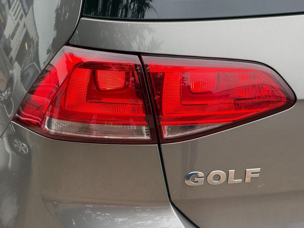 Used Volkswagen Golf 2015 for sale - 76210293: Photo 24