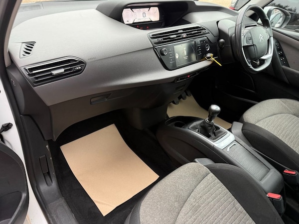 Used Citroen C4 Picasso 2016 for sale - 76323033: Photo 12