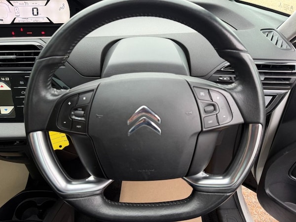 Used Citroen C4 Picasso 2016 for sale - 76323033: Photo 15