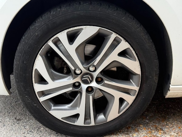 Used Citroen C4 Picasso 2016 for sale - 76323033: Photo 29
