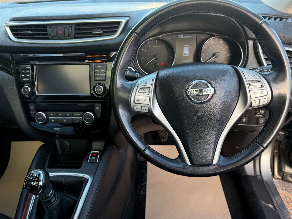 Used Nissan Qashqai 2015 for sale - 76617809: Photo 12