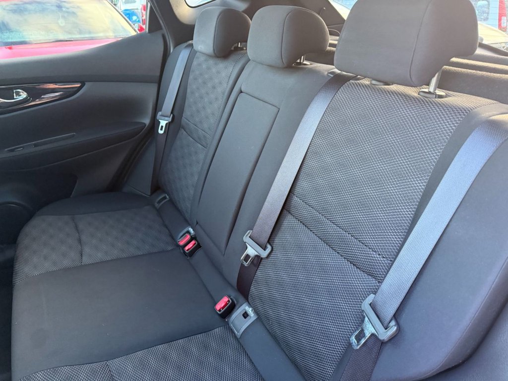 Used Nissan Qashqai 2015 for sale - 76617809: Photo 14