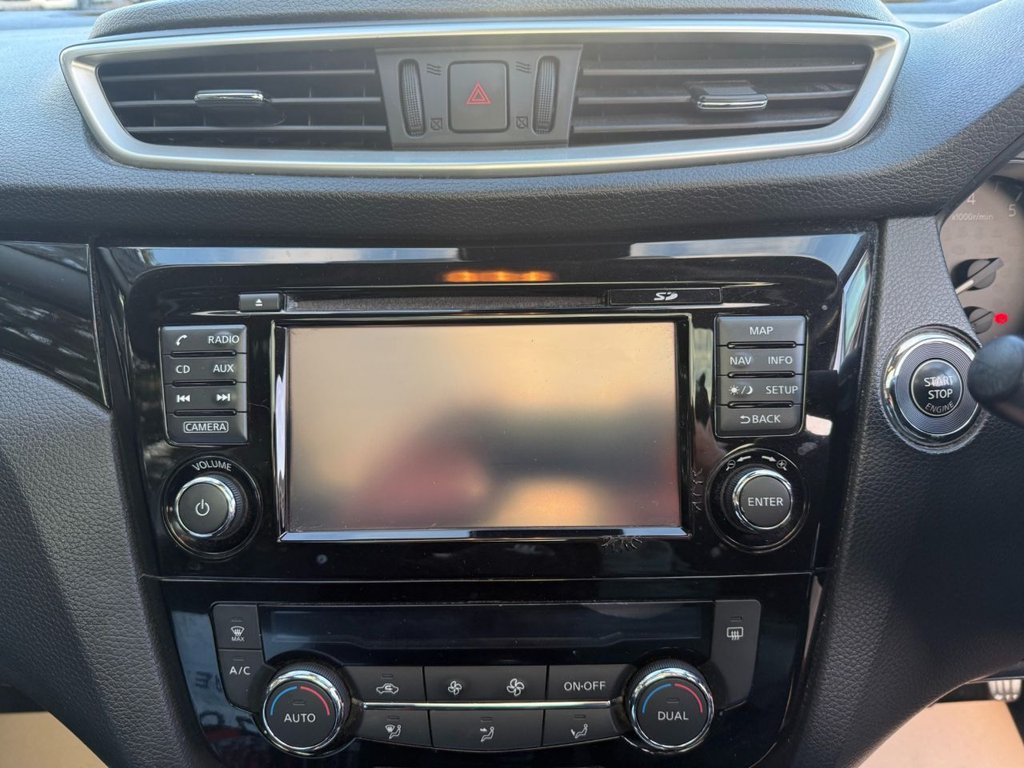 Used Nissan Qashqai 2015 for sale - 76617809: Photo 16