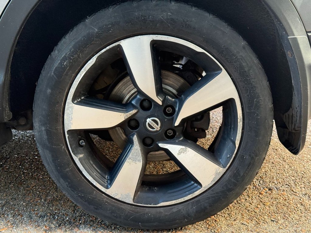 Used Nissan Qashqai 2015 for sale - 76617809: Photo 28