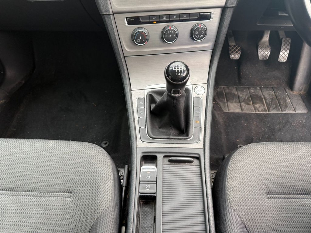 Used Volkswagen Golf 2015 for sale - 76520646: Photo 17