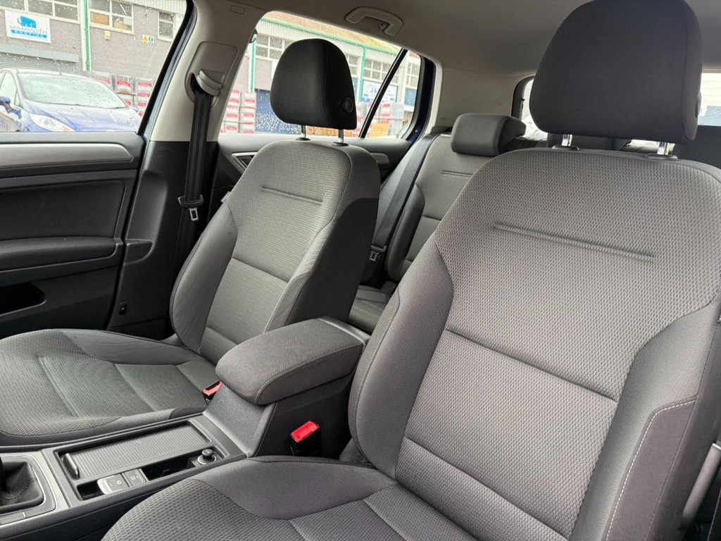 Used Volkswagen Golf 2015 for sale - 76520646: Photo 8