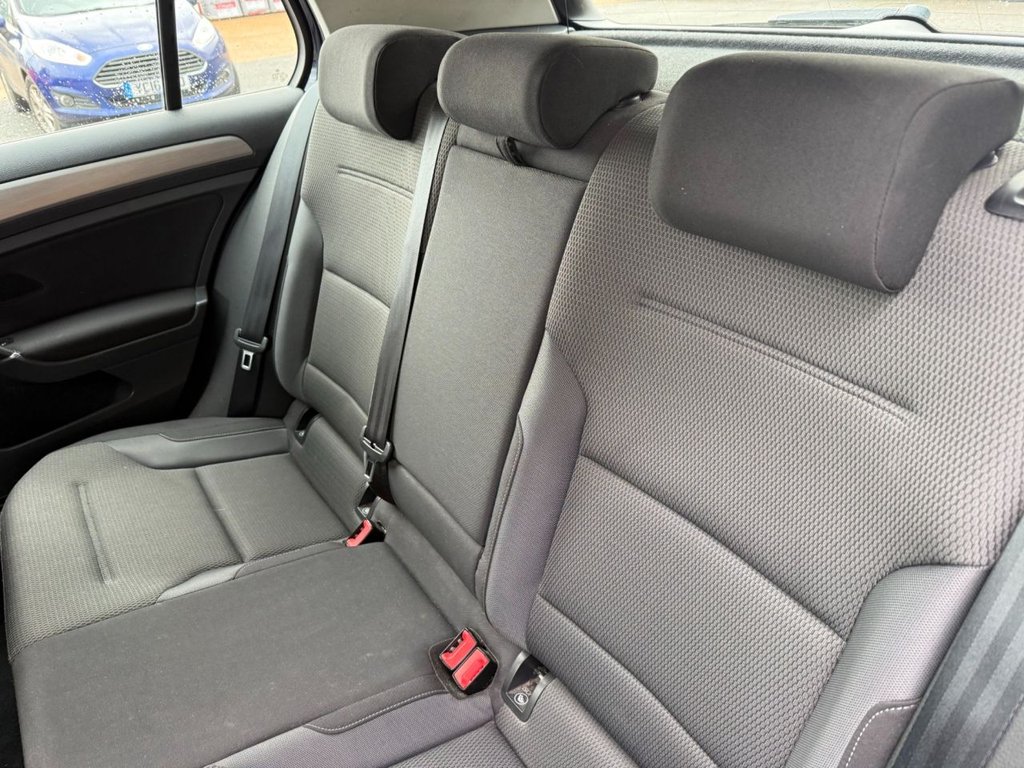 Used Volkswagen Golf 2015 for sale - 76520646: Photo 9