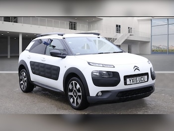 2015 (15) - 1.2 PureTech [110] Flair 5dr