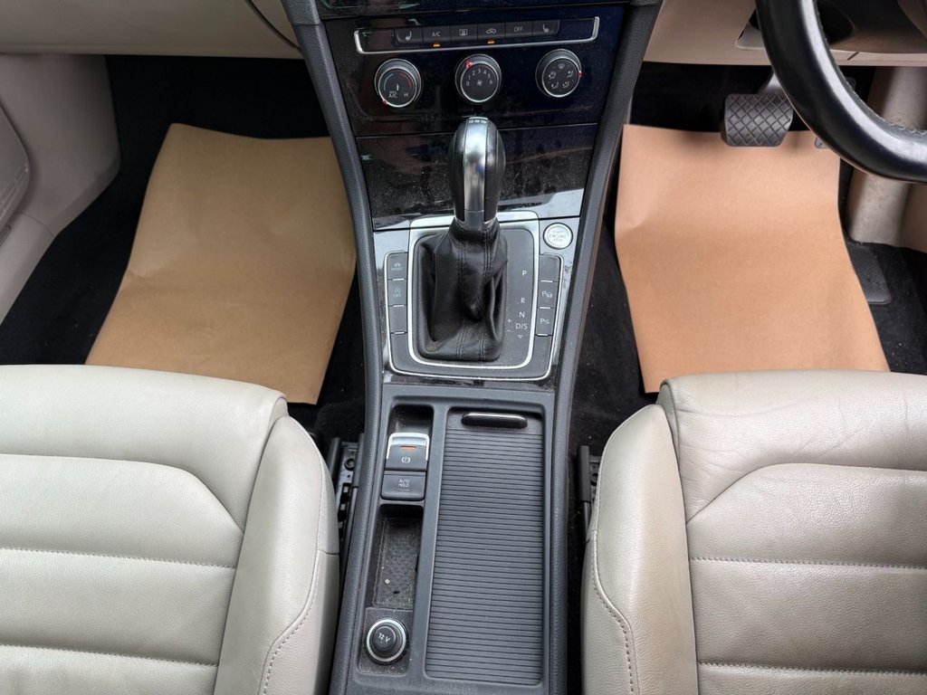 Used Volkswagen Golf 2013 for sale - 76333361: Photo 17