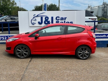 Used Ford Fiesta 2016 for sale - 79221731: Photo