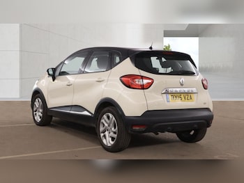 Used Renault Captur 2015 for sale - 79090043: Photo