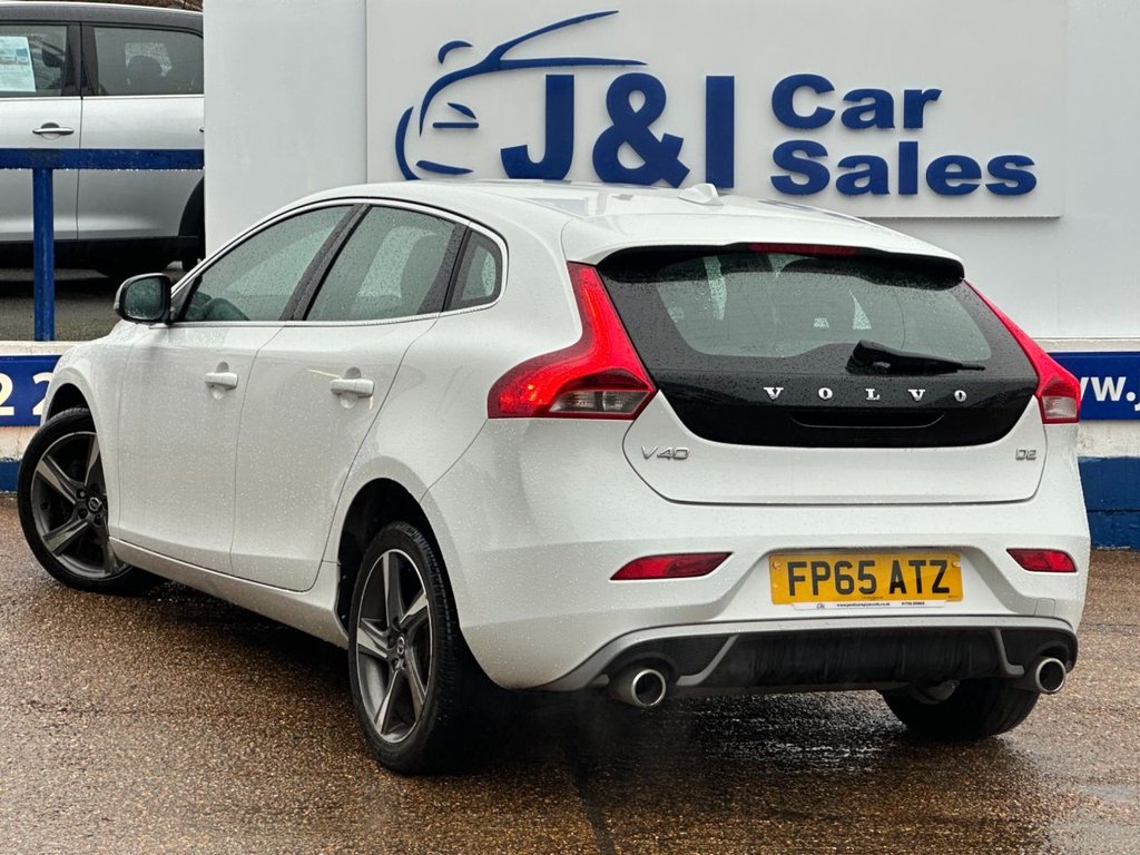 Used Volvo V40 2015 for sale - 76590995: Photo 10