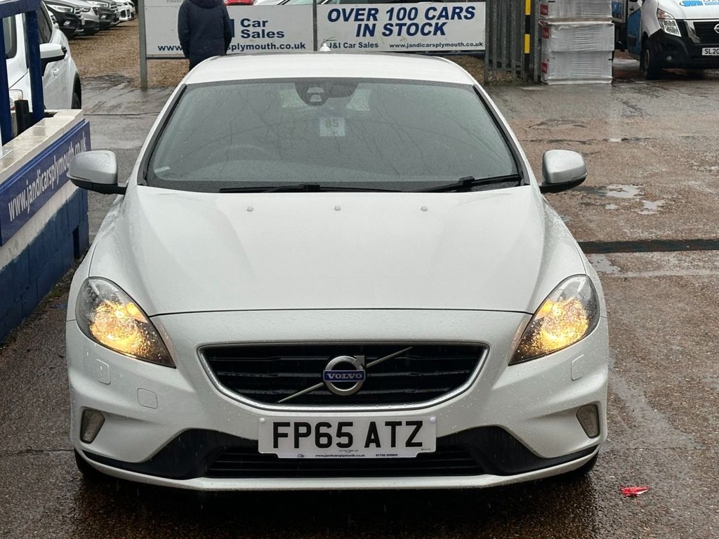 Used Volvo V40 2015 for sale - 76590995: Photo 11