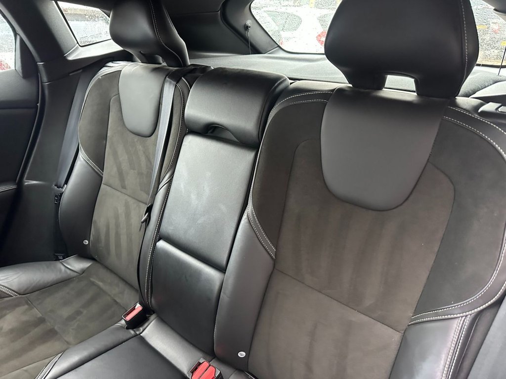 Used Volvo V40 2015 for sale - 76590995: Photo 14