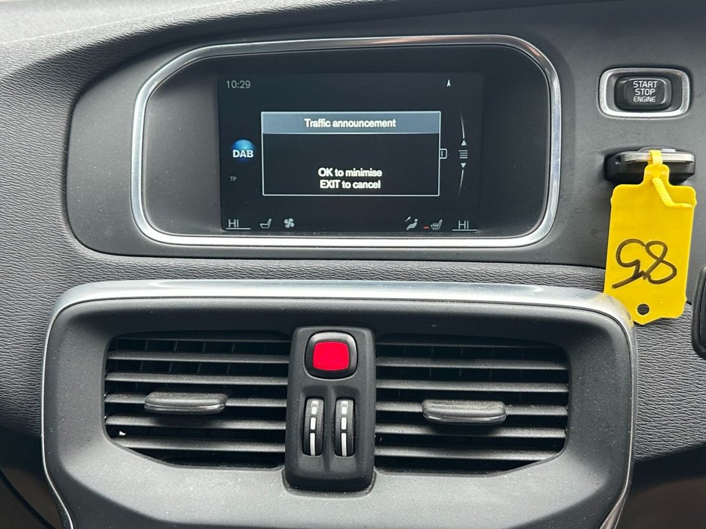 Used Volvo V40 2015 for sale - 76590995: Photo 19